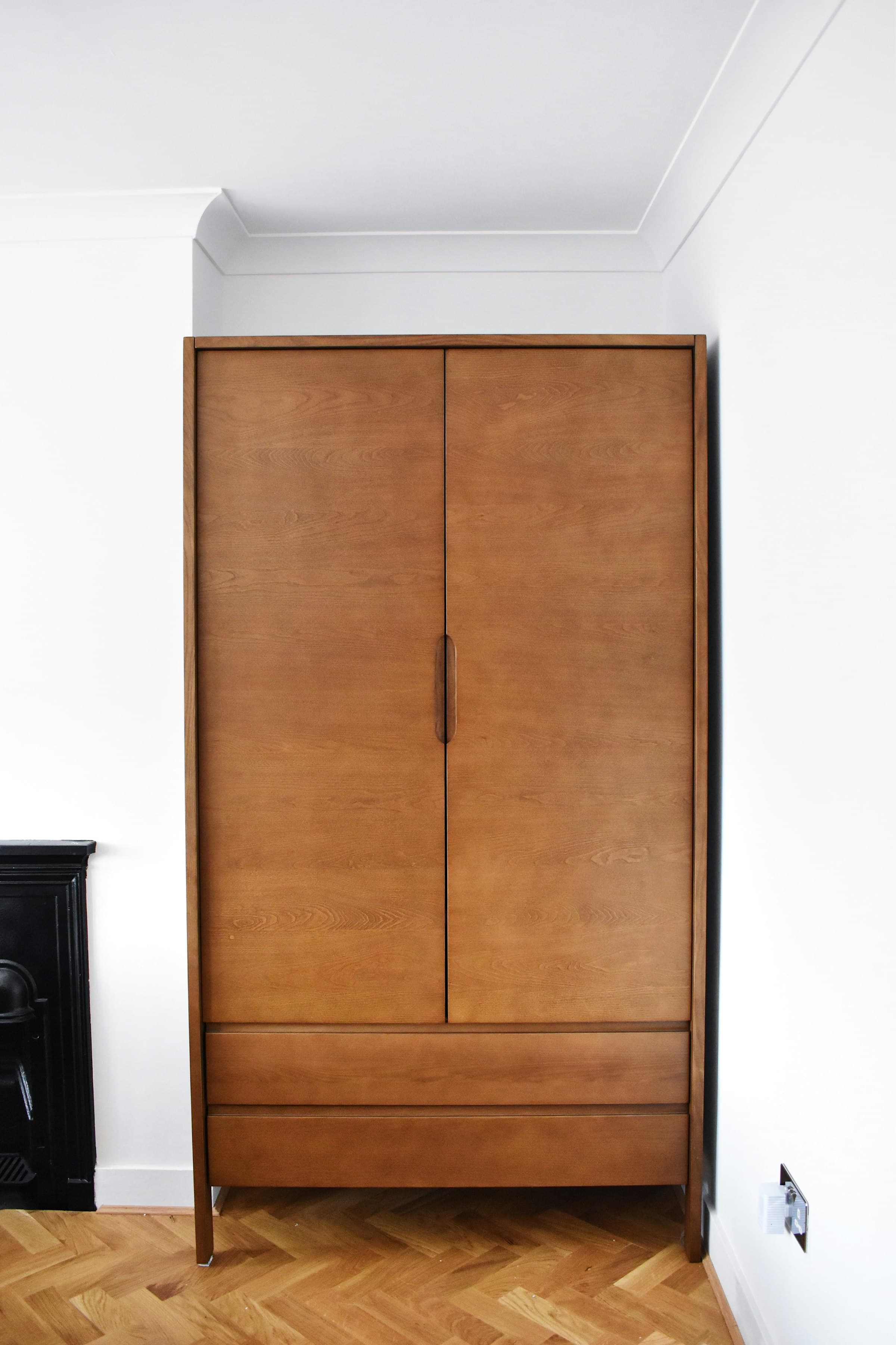 Bedroom study and storage detail
